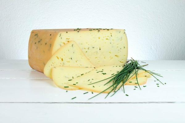 Produktfoto zu Weinkäse Schnittlauch ca.200g